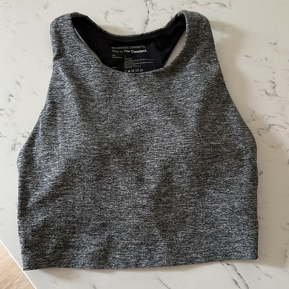 Cropped workout top